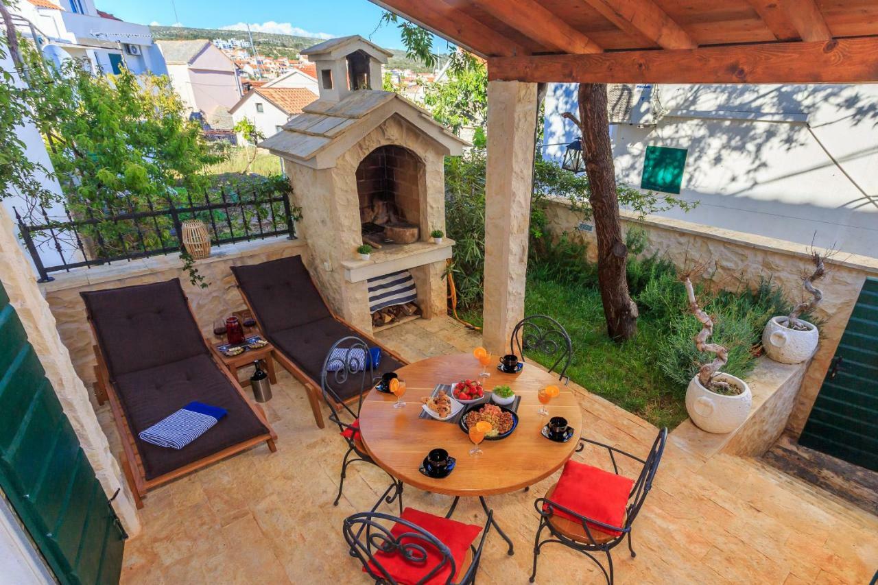 Holiday Home Primabella Primosten Exterior photo